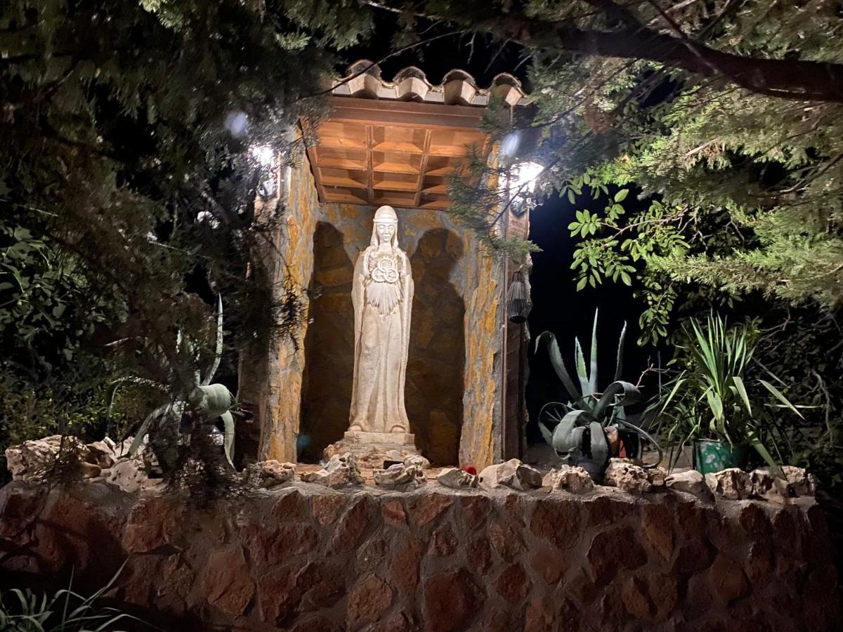 Affittacamere Cortijo Bustamante Baza Esterno foto