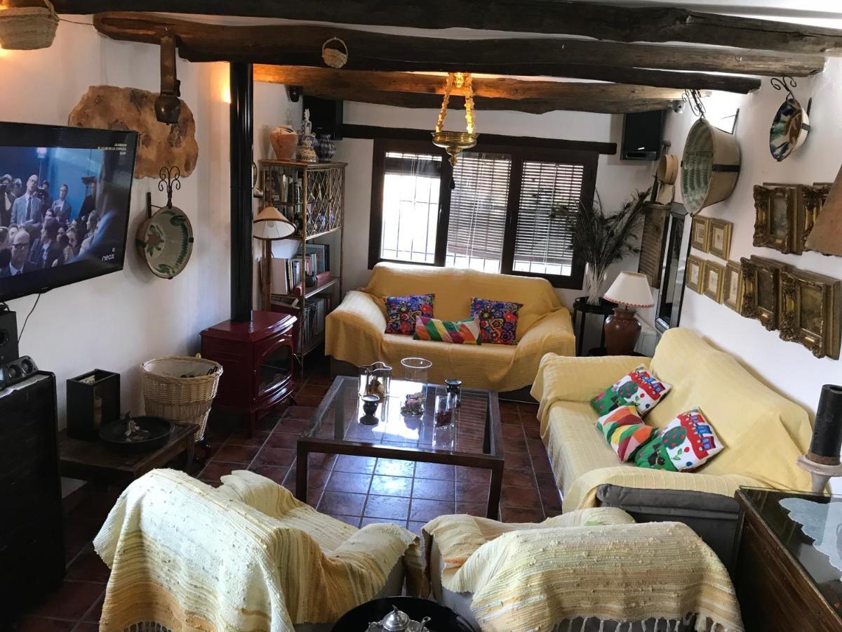 Affittacamere Cortijo Bustamante Baza Esterno foto